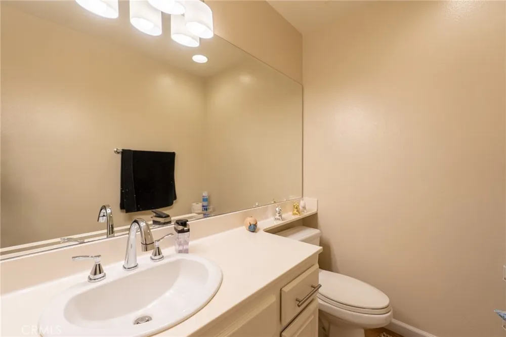 1485 Sappanwood Thousand Oaks, CA 91320