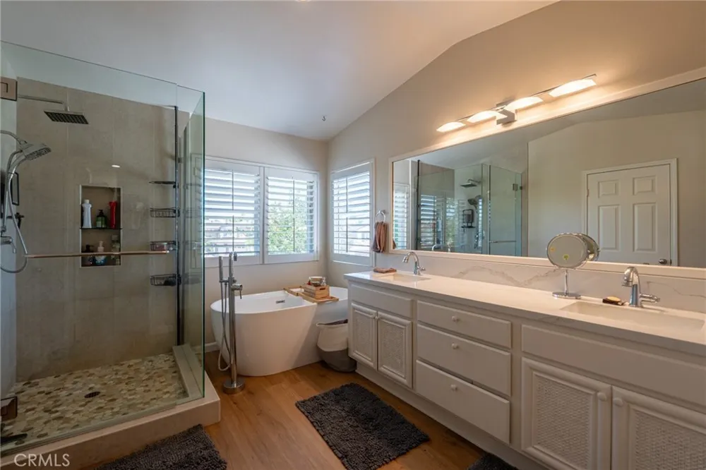 1485 Sappanwood Thousand Oaks, CA 91320