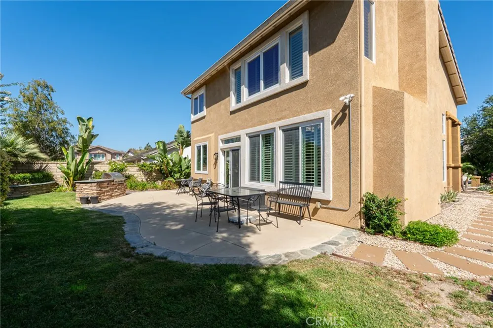 1485 Sappanwood Thousand Oaks, CA 91320