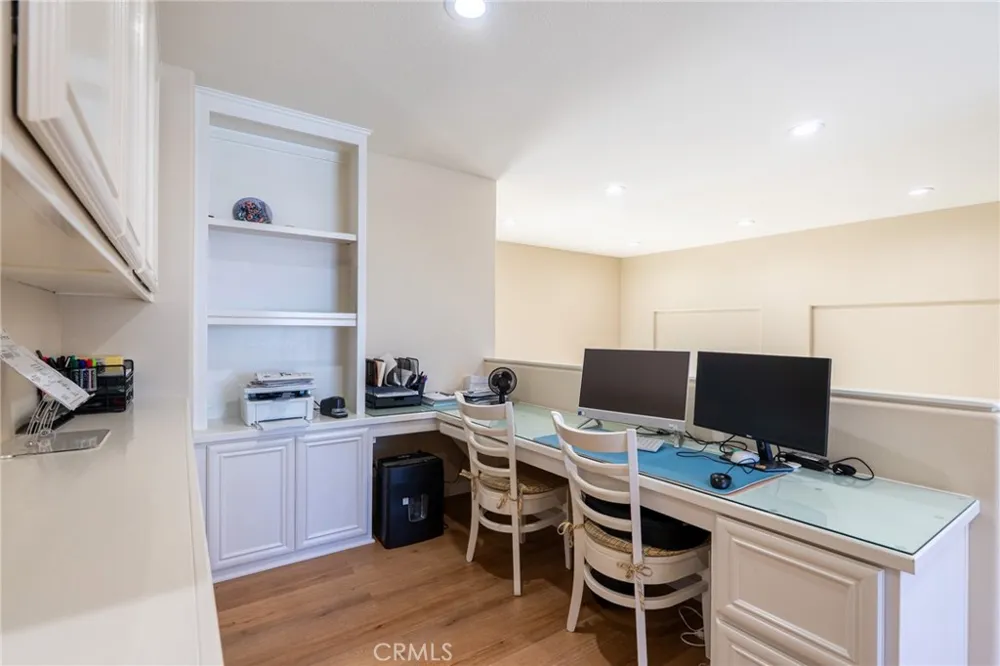 1485 Sappanwood Thousand Oaks, CA 91320