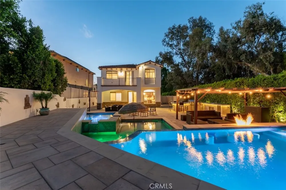 8808 Yates Street Sunland, CA 91040