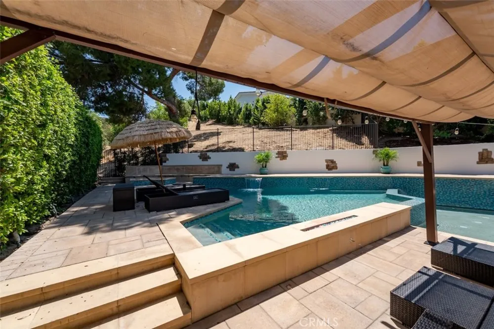 8808 Yates Street Sunland, CA 91040