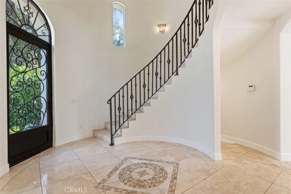 8808 Yates Street Sunland, CA 91040