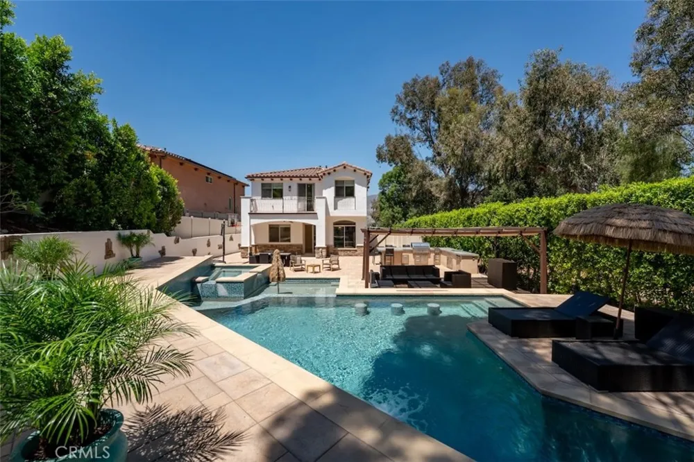 8808 Yates Street Sunland, CA 91040