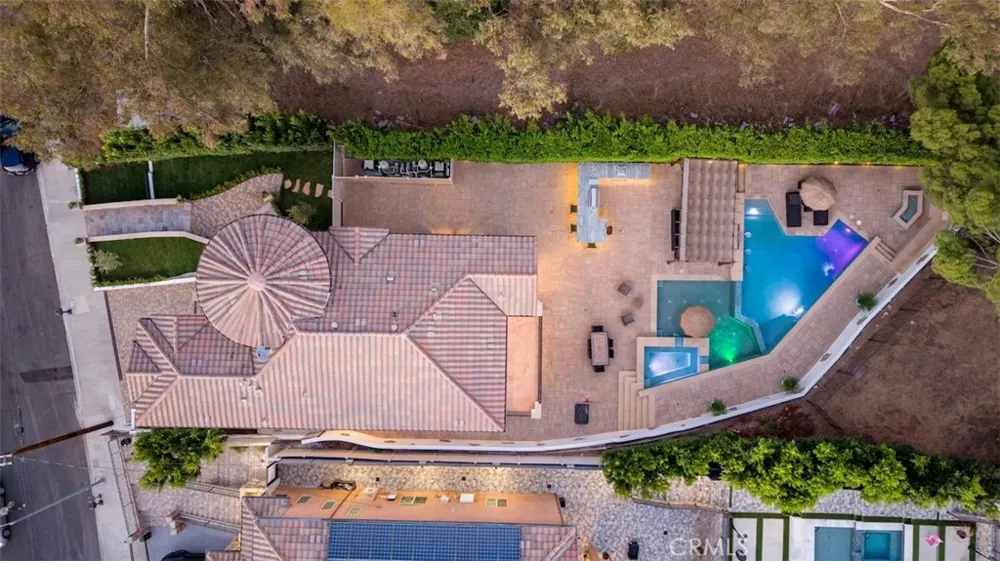 8808 Yates Street Sunland, CA 91040