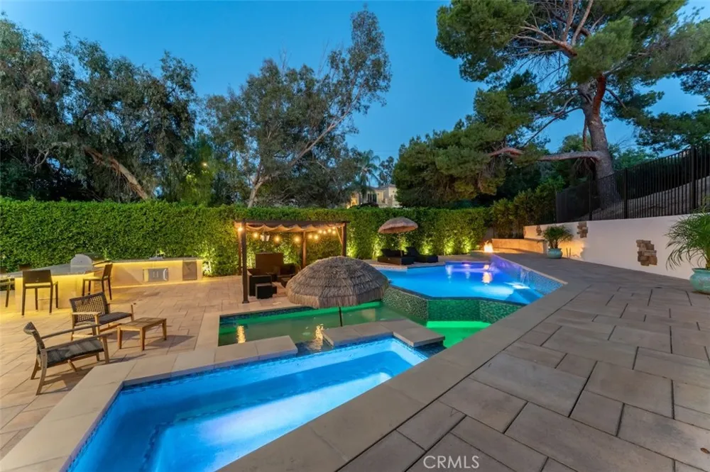 8808 Yates Street Sunland, CA 91040