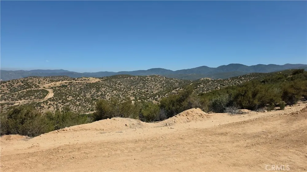 Agate Road Hesperia, CA 92345