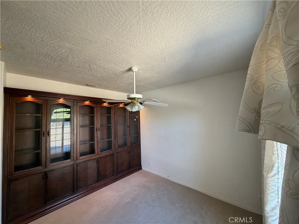 14125 Quinnault Rd Apple Valley, CA 92307