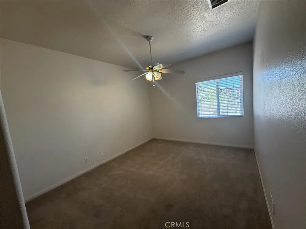 14125 Quinnault Rd Apple Valley, CA 92307