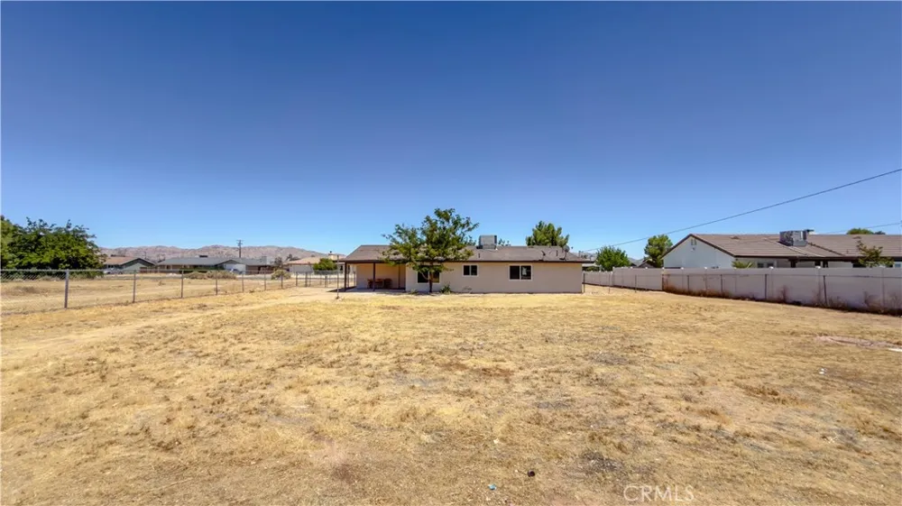 15576 Ute Road Apple Valley, CA 92307