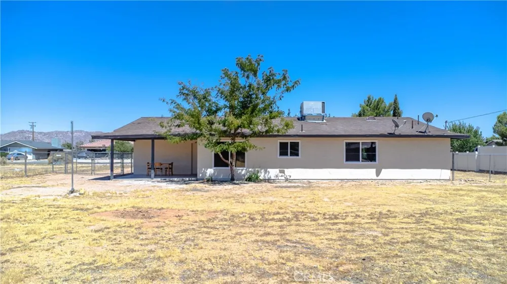 15576 Ute Road Apple Valley, CA 92307