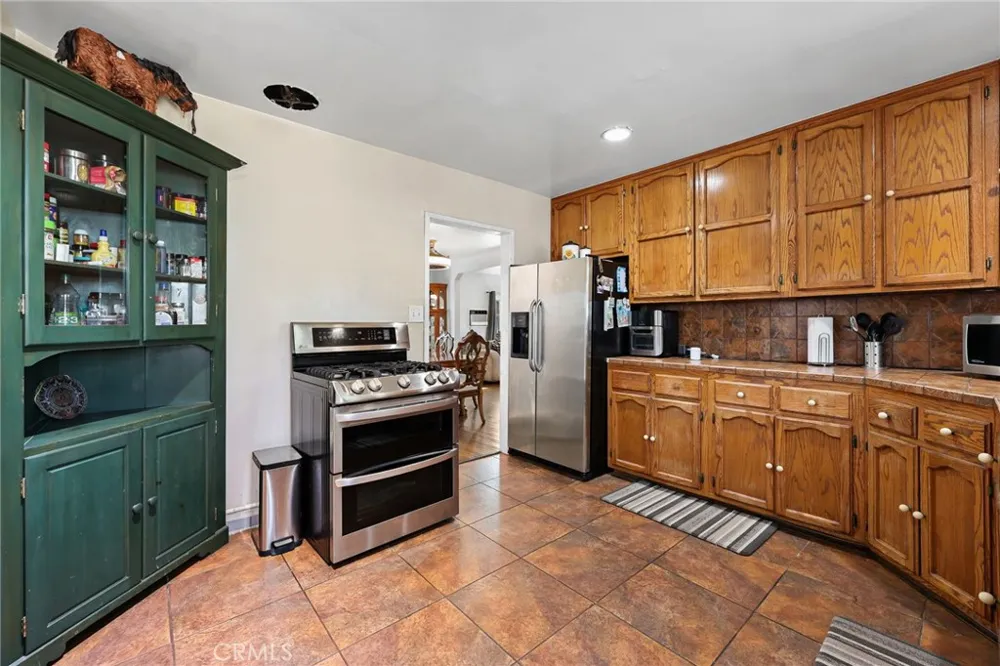 13244 Francisquito Baldwin Park, CA 91706