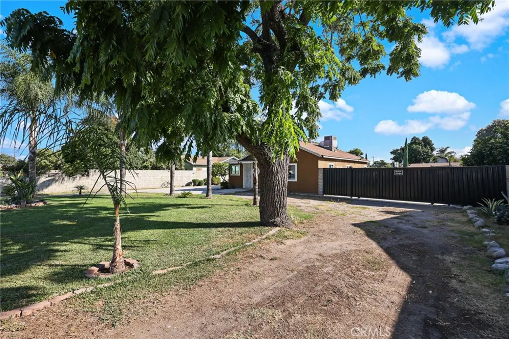 13244 Francisquito Baldwin Park, CA 91706
