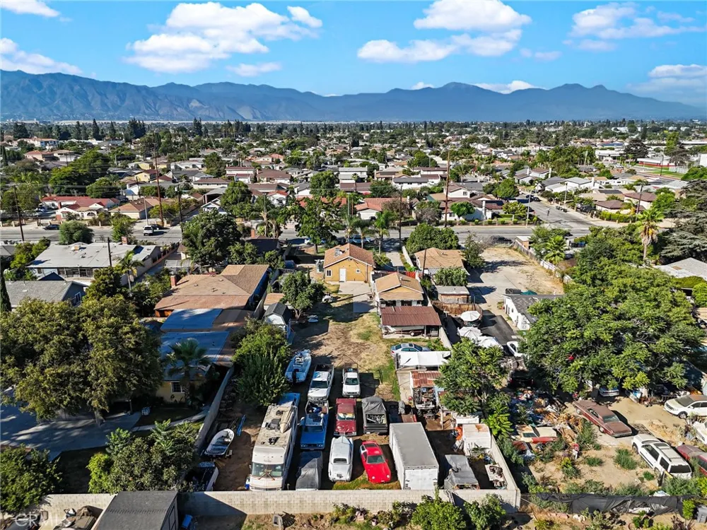 13244 Francisquito Baldwin Park, CA 91706