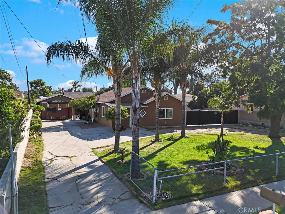 13244 Francisquito Baldwin Park, CA 91706