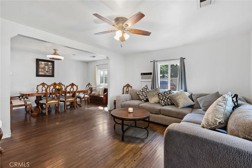 13244 Francisquito Baldwin Park, CA 91706