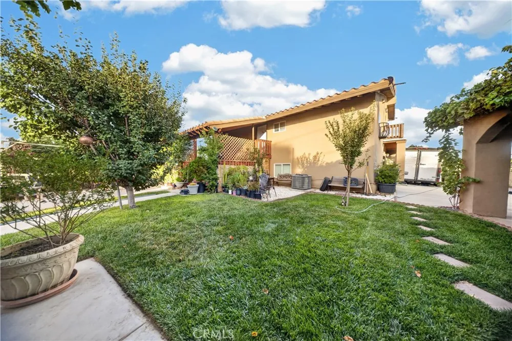 21625 Bancroft California City, CA 93505
