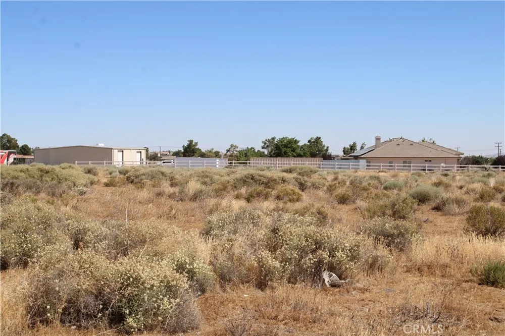 13464 Fir Oak Hills, CA 92344