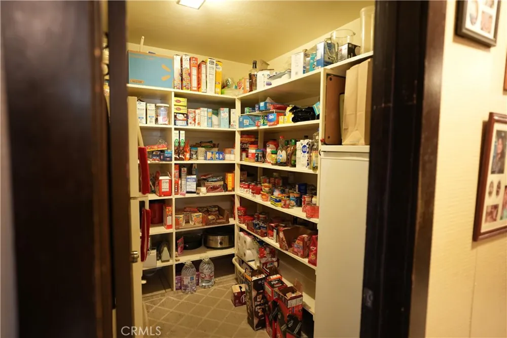 1041 Antelope Lane Barstow, CA 92311
