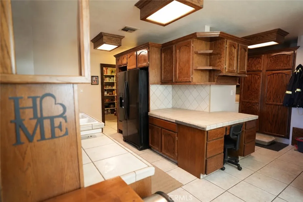 1041 Antelope Lane Barstow, CA 92311
