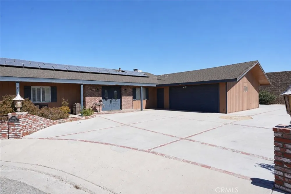 1041 Antelope Lane Barstow, CA 92311