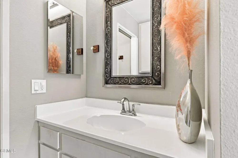7139 Village 7 Camarillo, CA 93012