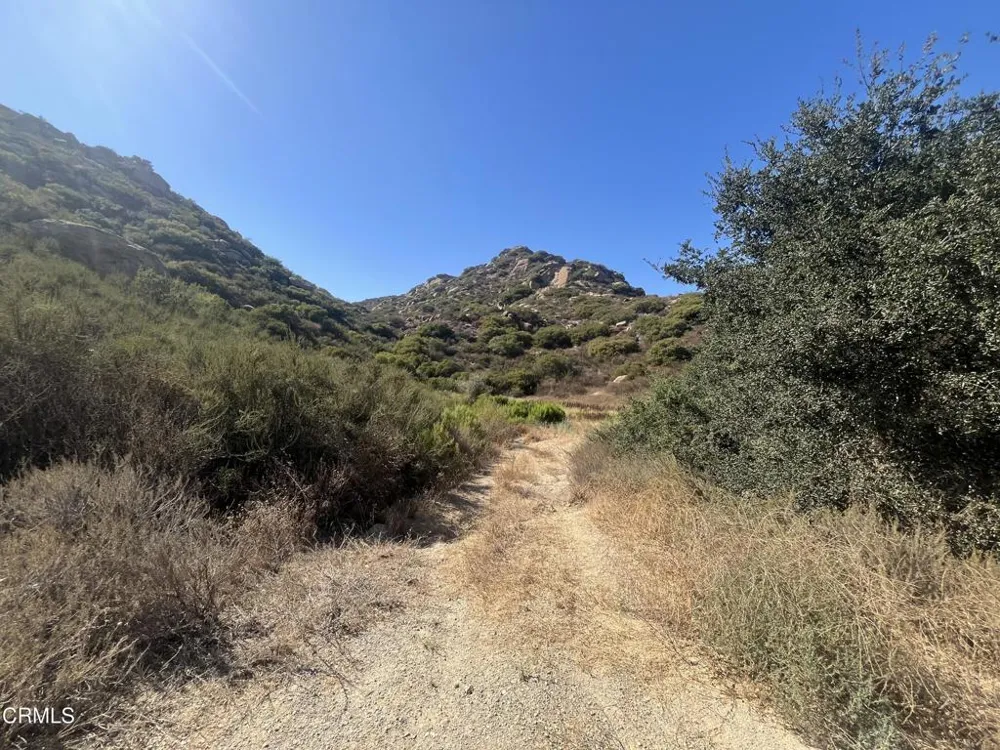 7821 Mesa Drive Simi Valley, CA 93063
