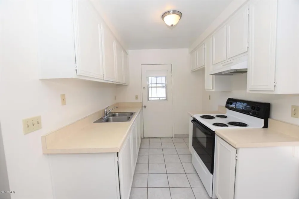 2670 Victoria Avenue Port Hueneme, CA 93041