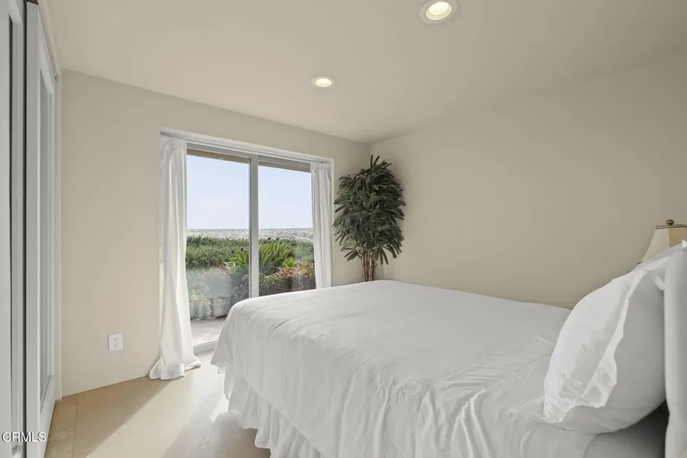 3629 Ocean Drive Oxnard, CA 93035