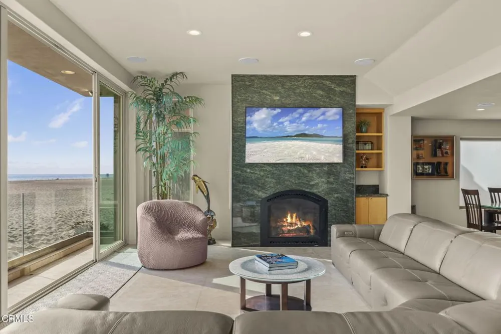 3629 Ocean Drive Oxnard, CA 93035