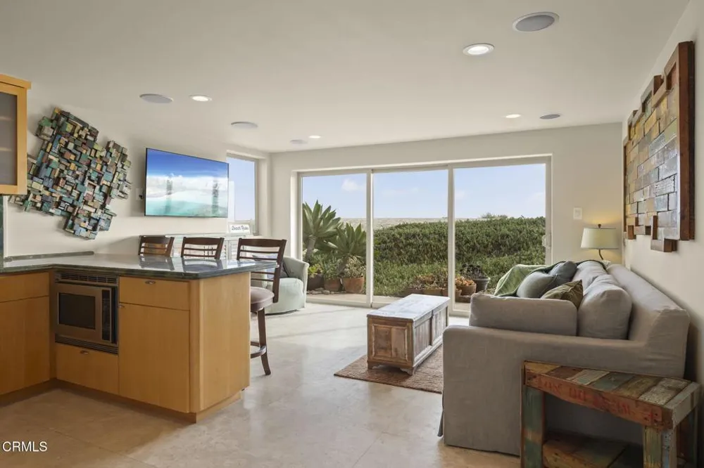 3629 Ocean Drive Oxnard, CA 93035