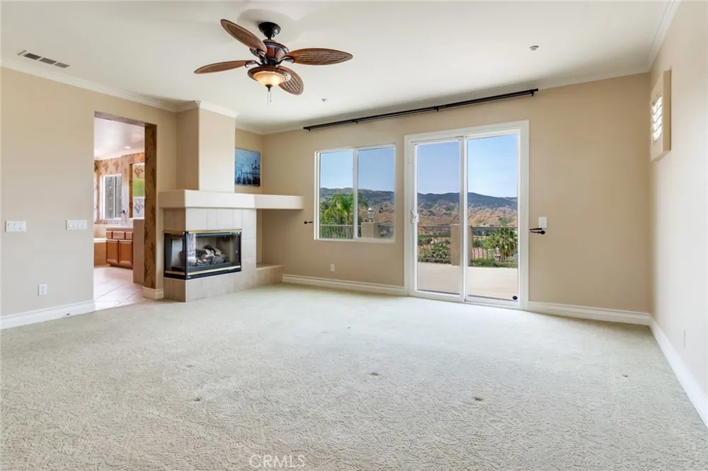 1910 Mesa View Lane Redlands, CA 92373