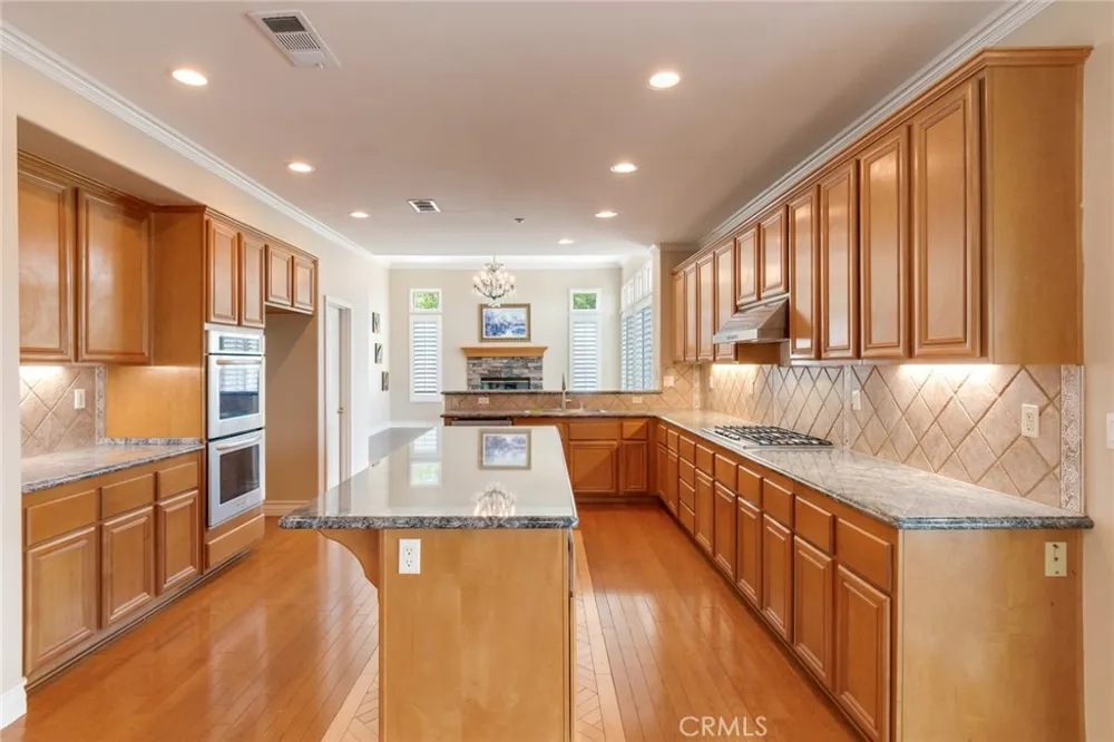 1910 Mesa View Lane Redlands, CA 92373