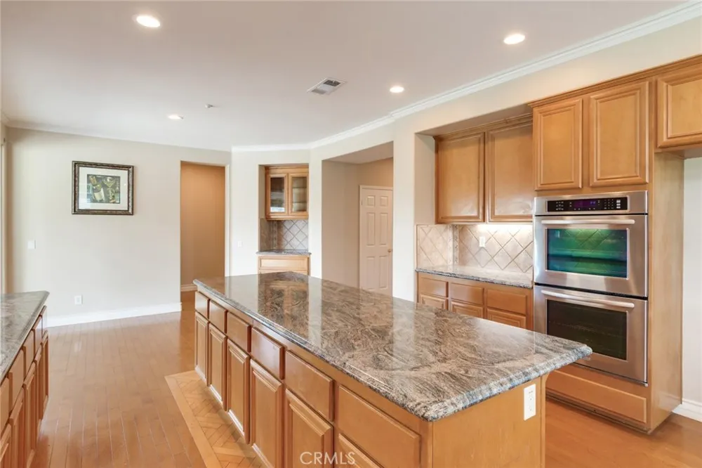 1910 Mesa View Lane Redlands, CA 92373