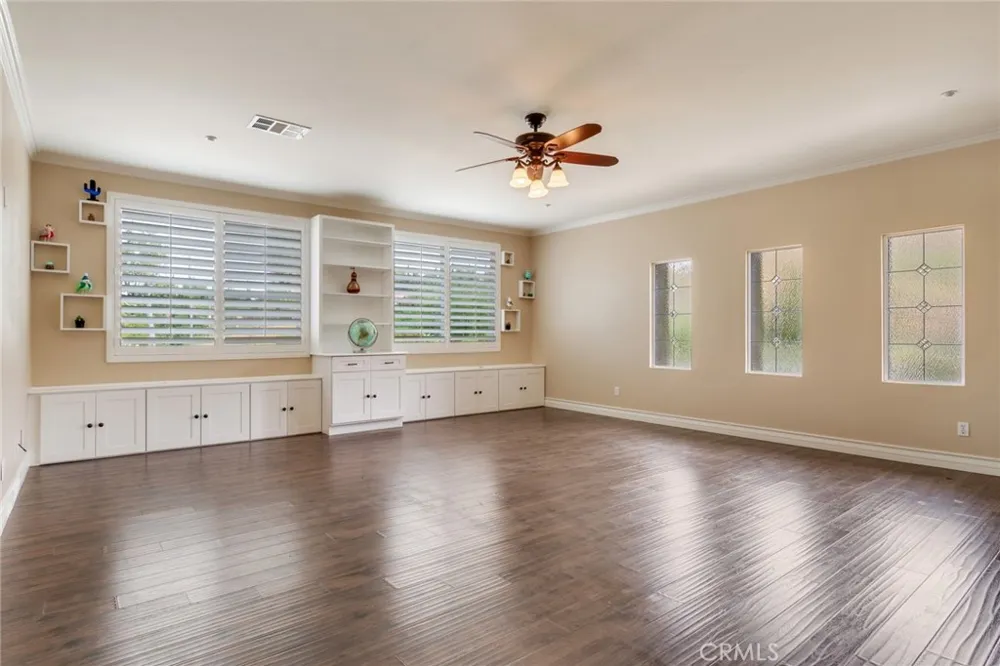 1910 Mesa View Lane Redlands, CA 92373