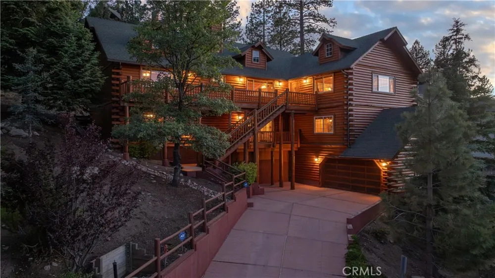 842 Paine Big Bear Lake, CA 92315