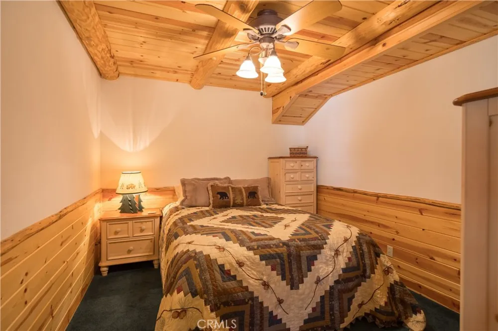 842 Paine Big Bear Lake, CA 92315