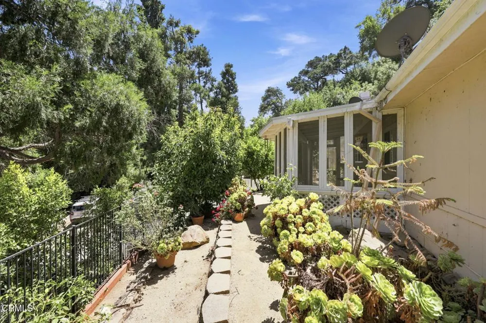 10475 Sulphur Cascade Santa Paula, CA 93060