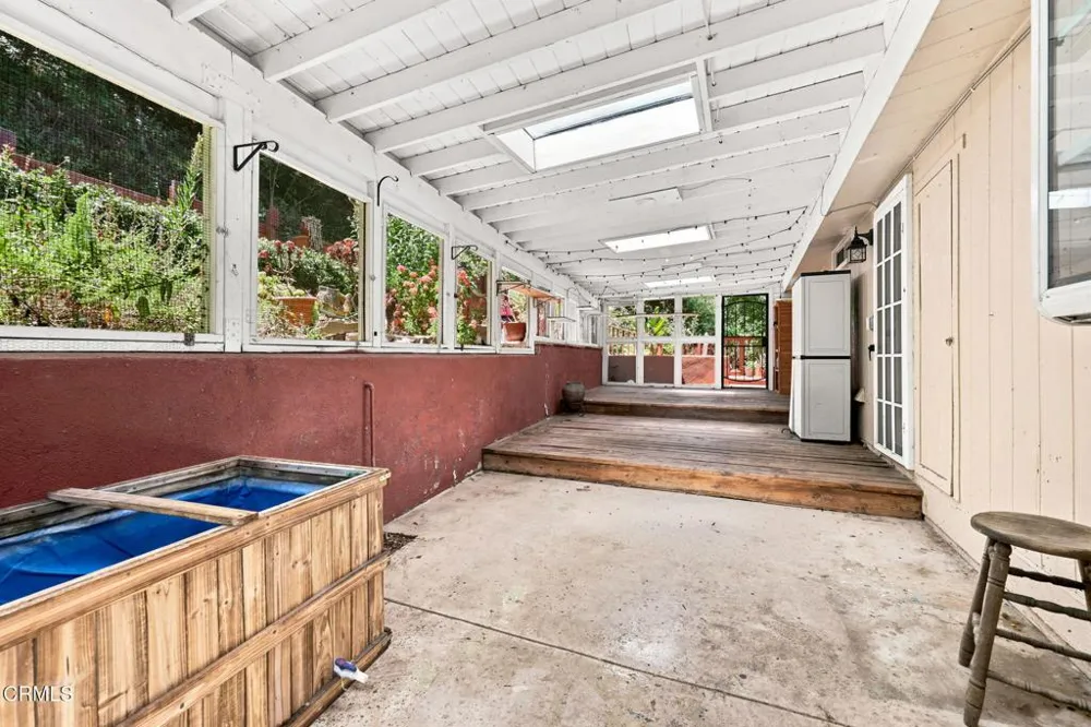 10475 Sulphur Cascade Santa Paula, CA 93060