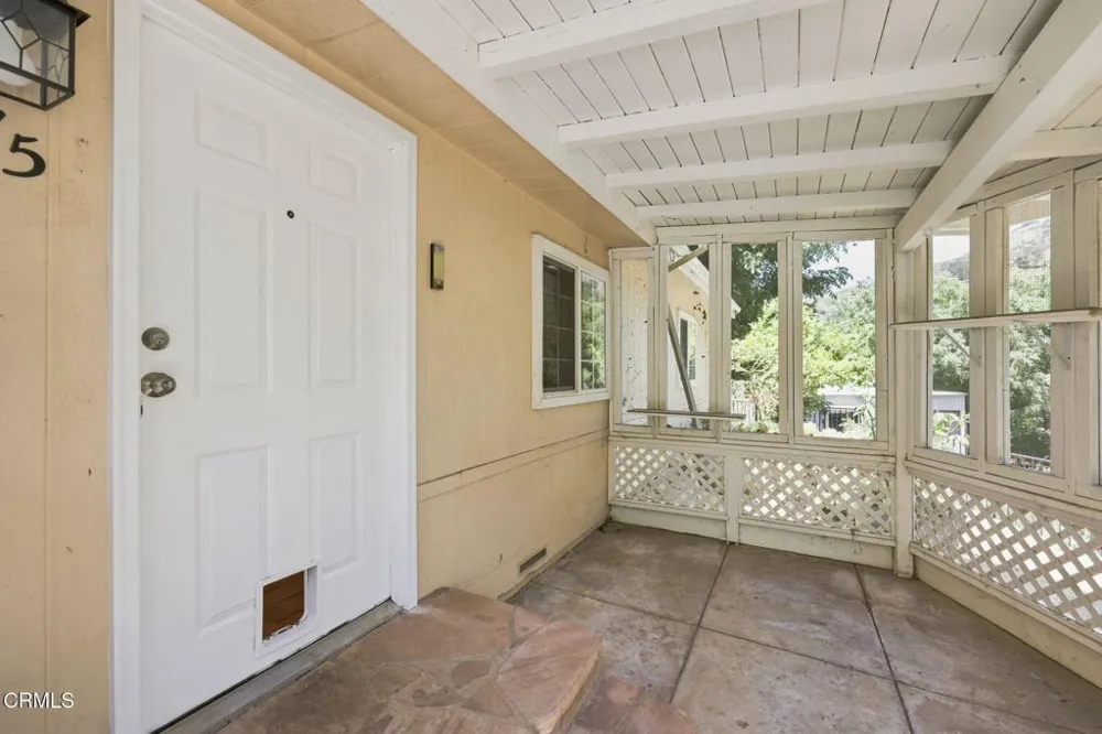10475 Sulphur Cascade Santa Paula, CA 93060
