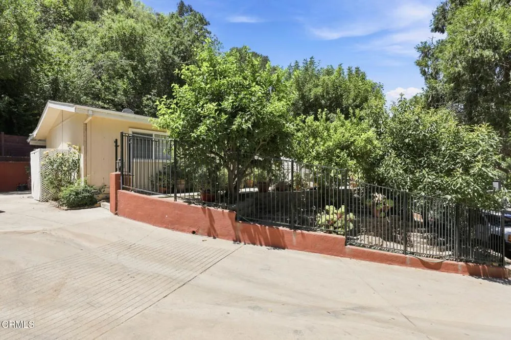 10475 Sulphur Cascade Santa Paula, CA 93060