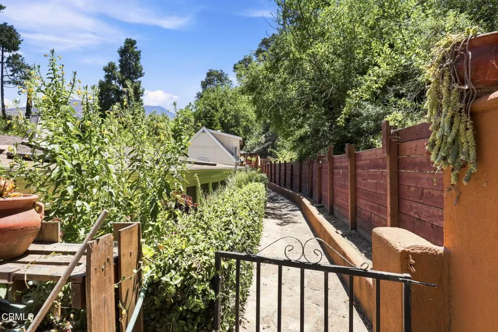 10475 Sulphur Cascade Santa Paula, CA 93060