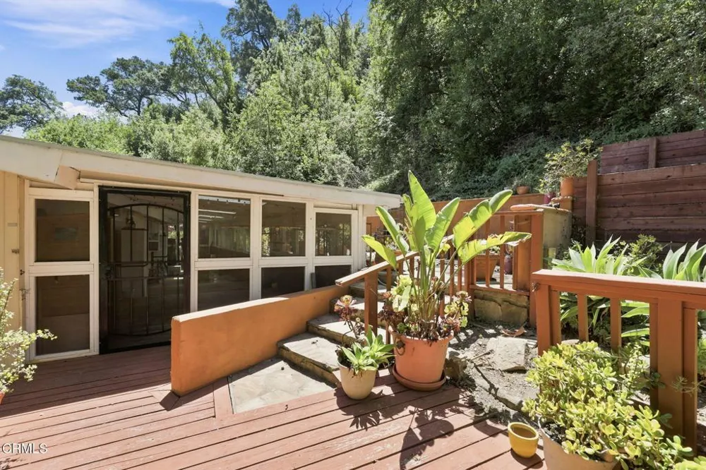 10475 Sulphur Cascade Santa Paula, CA 93060