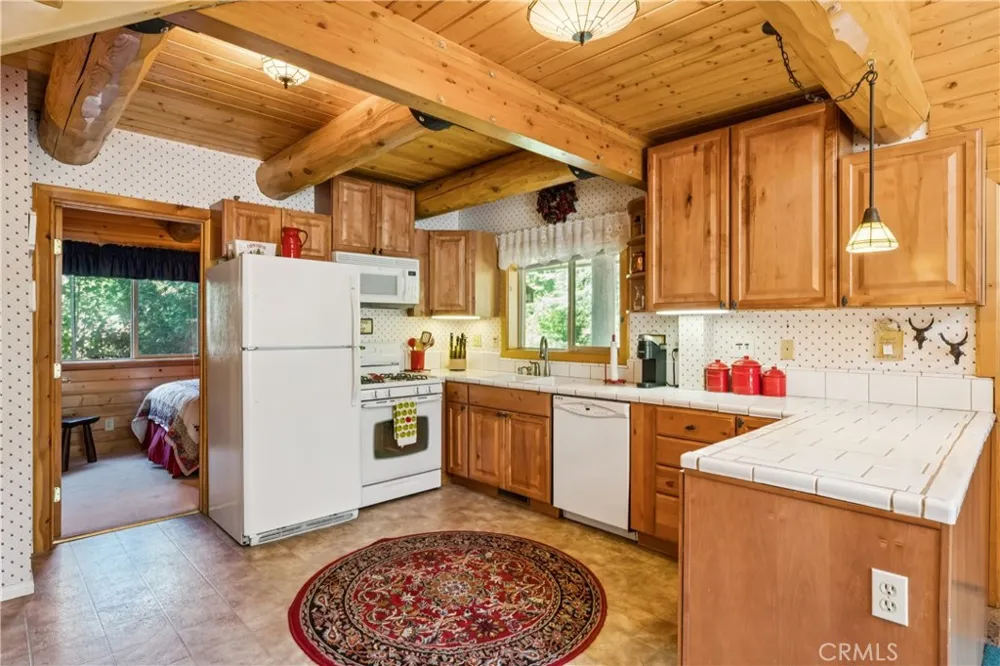 29729 Katharine Way Cedar Glen, CA 92321