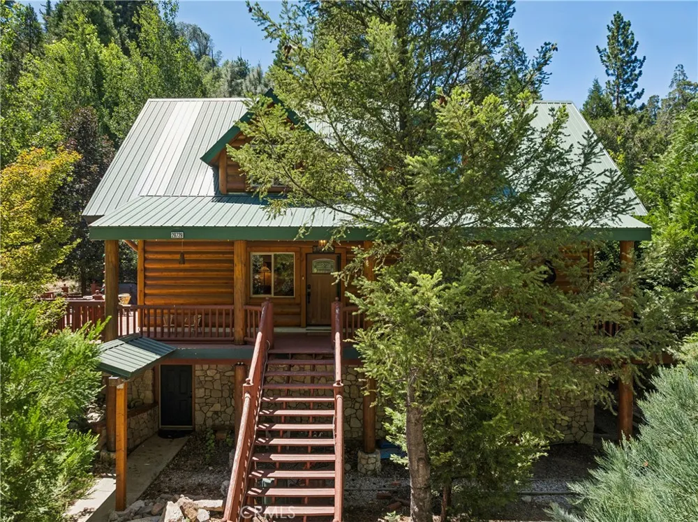 29729 Katharine Way Cedar Glen, CA 92321