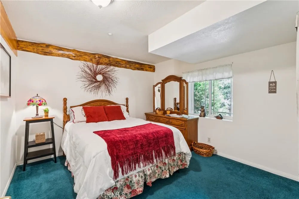 29729 Katharine Way Cedar Glen, CA 92321