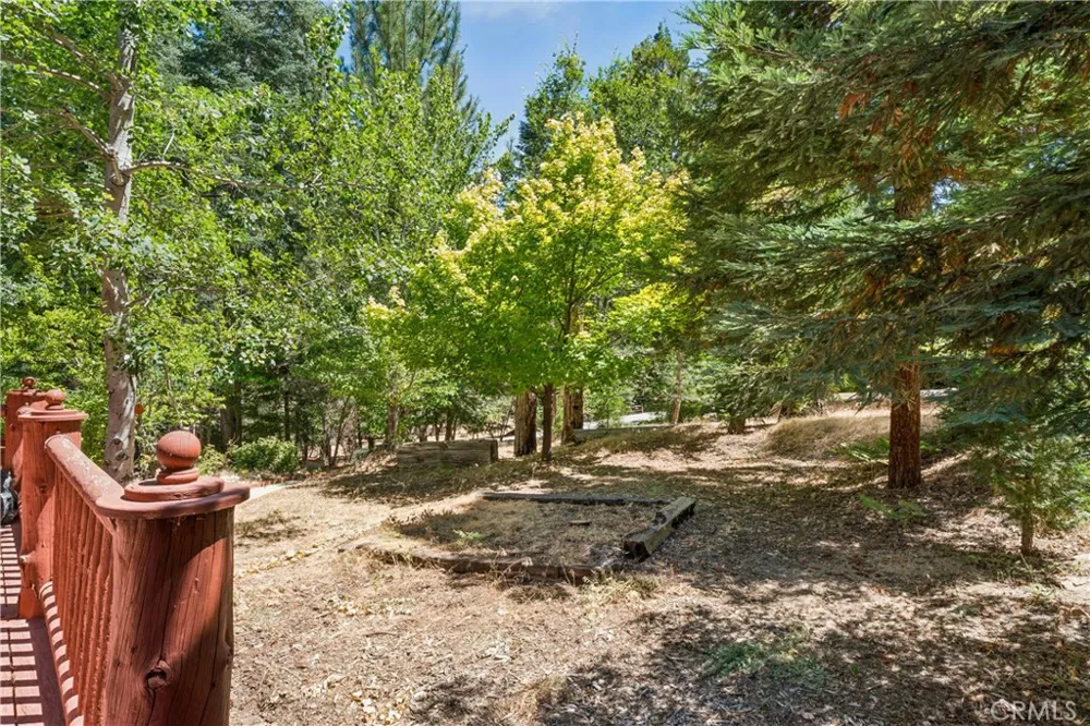 29729 Katharine Way Cedar Glen, CA 92321