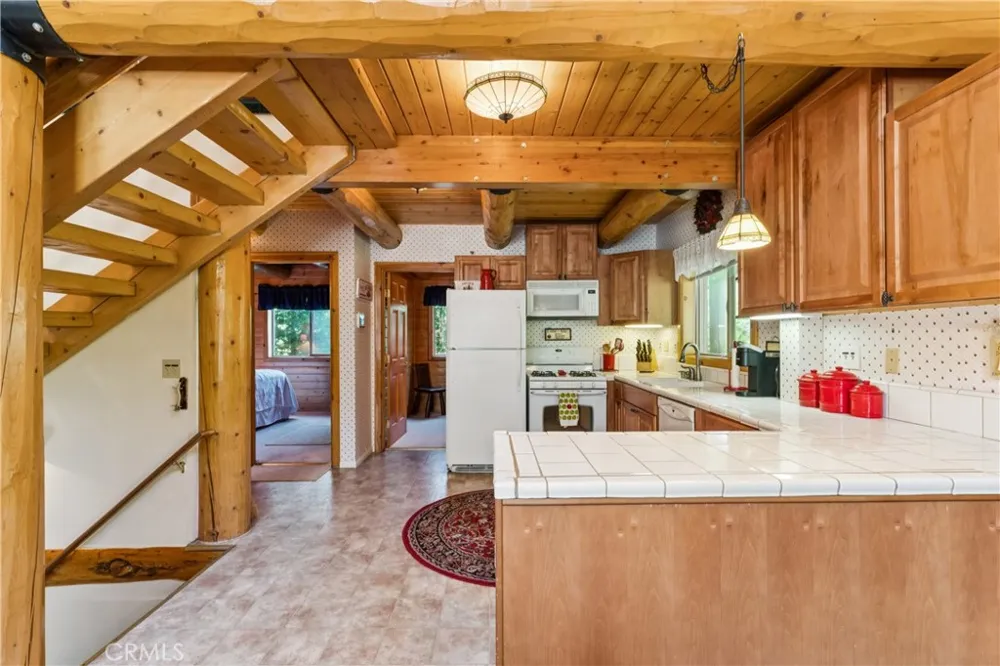 29729 Katharine Way Cedar Glen, CA 92321