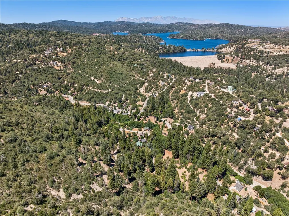 29729 Katharine Way Cedar Glen, CA 92321