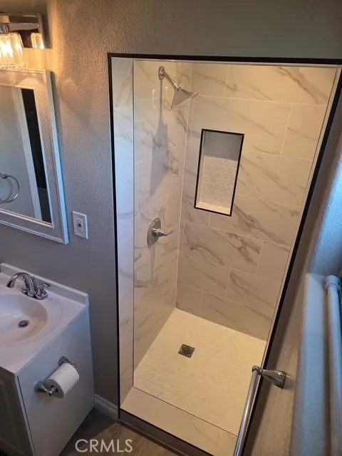 31759 Shelter Thousand Palms, CA 92276